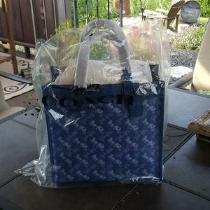 Coach Field Tote Bag Horse and Carriage